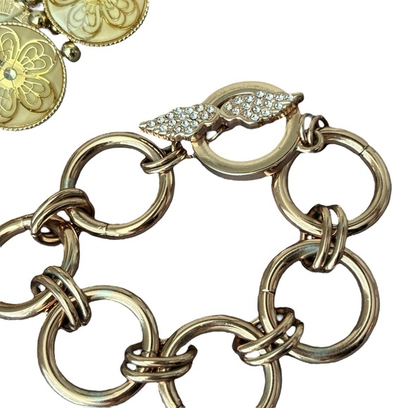 Lot of 6 Gold Tone Bracelets Victoria Secret Reiss - Picture 3 of 11